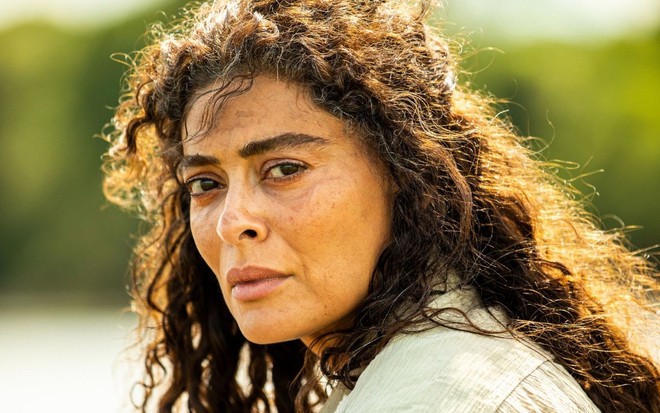 Juliana Paes caracterizada como Maria Marruá em foto de divulgação da novela Pantanal - TV GLOBO/JOÃO MIGUEL JÚNIOR