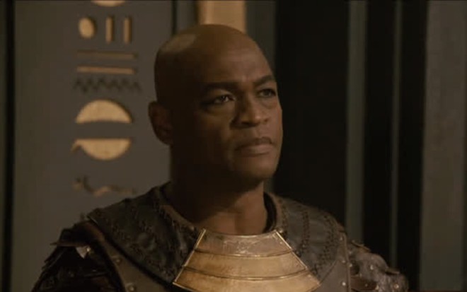 Val Perré interpreta Potifar em Gênesis; personagem é um general egípcio - DIVULGAÇÃO/RECORD