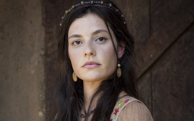 Lina Mello interpreta Zilpa em Gênesis; personagem faz parte da sexta fase do folhetim - DIVULGAÇÃO/RECORD