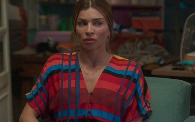 A atriz Grazi Massafera em cena como Paloma de Bom Sucesso, novela das sete da Globo