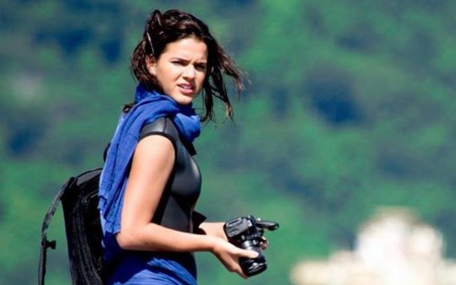 Bruna Marquezine interpreta a fotógrafa Ophelia em Vou Nadar Até Você; atriz revelou desafios da protagonista - REPRODUÇÃO/INSTAGRAM