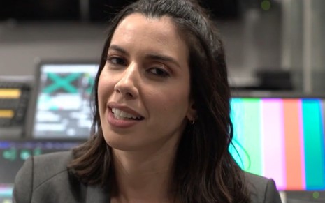 A influenciadora Camila Coutinho em vídeo no Globoplay em que apresenta bastidores do SóTocaTop