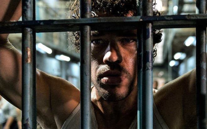 José Loreto interpretou o presidiário Paraíba na estreia da temporada de Carcereiros: audiência em queda - Divulgação/TV Globo