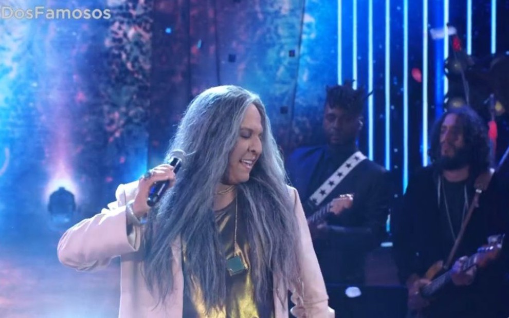 Ceará interpretou Maria Bethânia no Show dos Famosos, do Domingão do Faustão deste domingo (2) - REPRODUÇÃO/ TV GLOBO