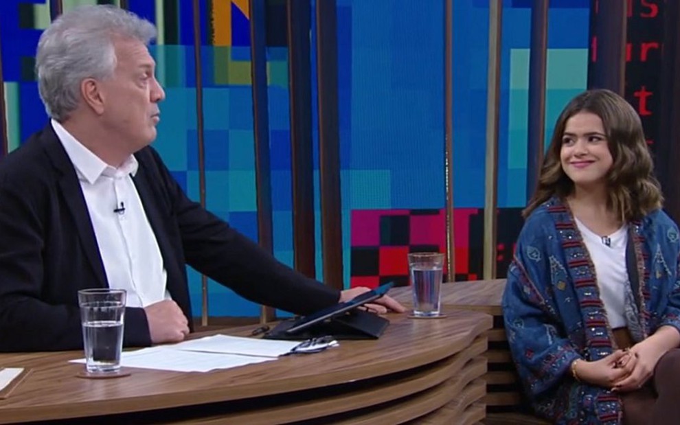 Pedro Bial durante entrevista com a atriz Maisa Silva, do SBT: programa da Globo bateu recorde no Ibope - REPRODUÇÃO/TV GLOBO