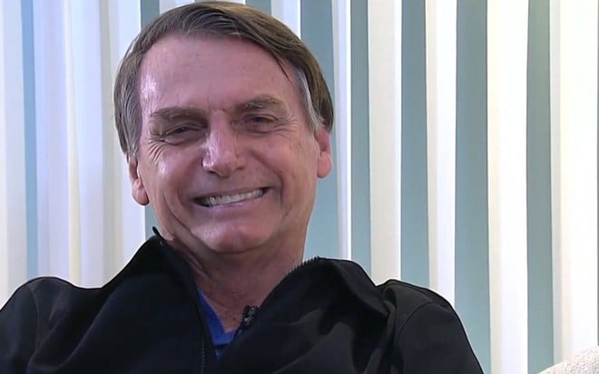 Jair Bolsonaro superou todas as atrações veiculadas pela Record desde outubro de 2016 - REPRODUÇÃO/RECORD