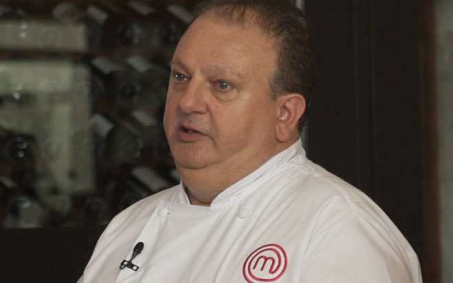 O chef francês Erick Jacquin em cena do MasterChef Brasil; novos episódios irão ao ar aos domingos - Divulgação/Band