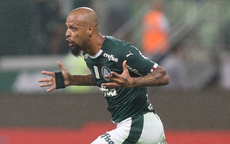 O volante Felipe Melo comemora gol do Palmeiras em jogo do Campeonato Brasileiro 2019