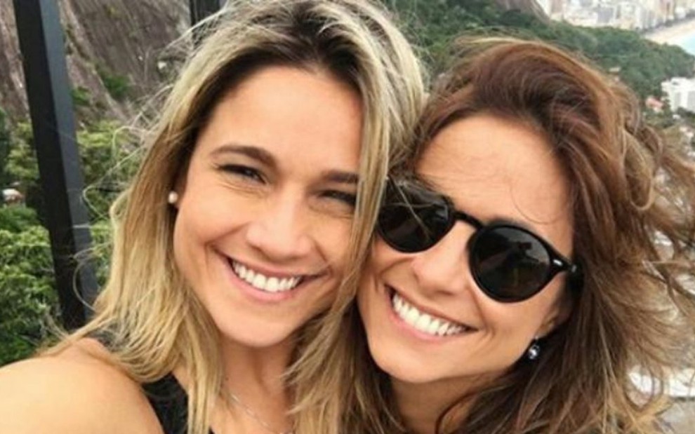 Fernanda Gentil com Priscila Montandon, com quem está desde 2016; Ivete Sangalo revelou segredo do casal - REPRODUÇÃO/INSTAGRAM