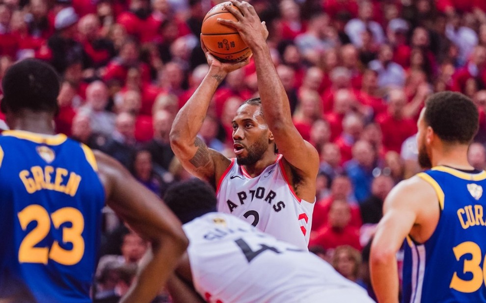 Finais da NBA começam com teste para dinastia dos Warriors e chance inédita  para os Raptors - Gazeta Esportiva