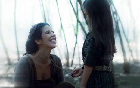 Flora Diegues interpretou Heloísa de Cáseres, mãe de Selena, em Deus Salve o Rei: atriz morreu aos 34 anos - REPRODUÇÃO/ TV GLOBO