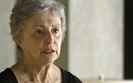 A atriz Ana Lucia Torre interpreta a misteriosa Berta em A Dona do Pedaço, novela das nove da Globo
