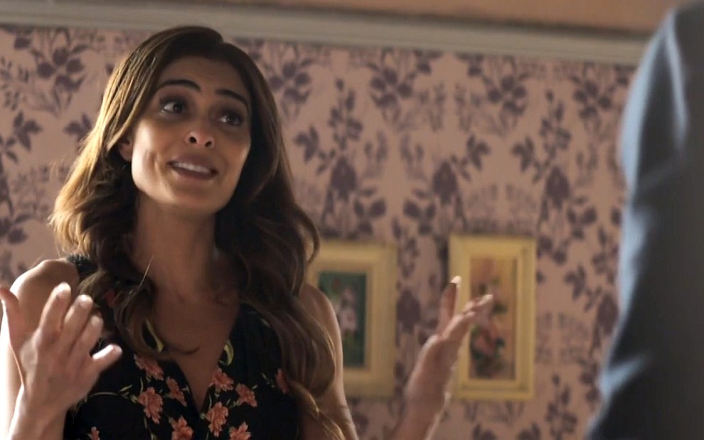 Imagem de Juliana Paes em cena de A Dona do Pedaço, novela das nove da Globo que chega ao fim nesta sexta (22)