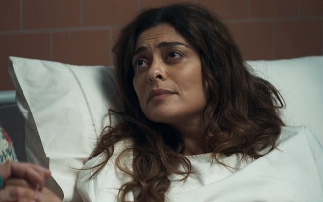 Maria da Paz (Juliana Paes) no dia do parto da filha exibido na última segunda (27) em A Dona do Pedaço - Reprodução/TV Globo