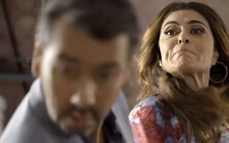 Maria da Paz (Juliana Paes) vai perder a cabeça em discussão com Amadeu (Marcos Palmeira) - Reprodução/TV Globo
