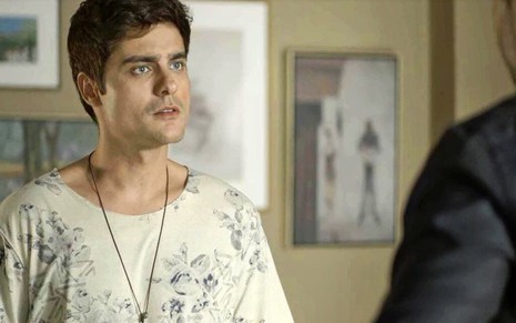 O ator Guilherme Leicam como o personagem Leandro em cena da novela A Dona do Pedaço, da Globo