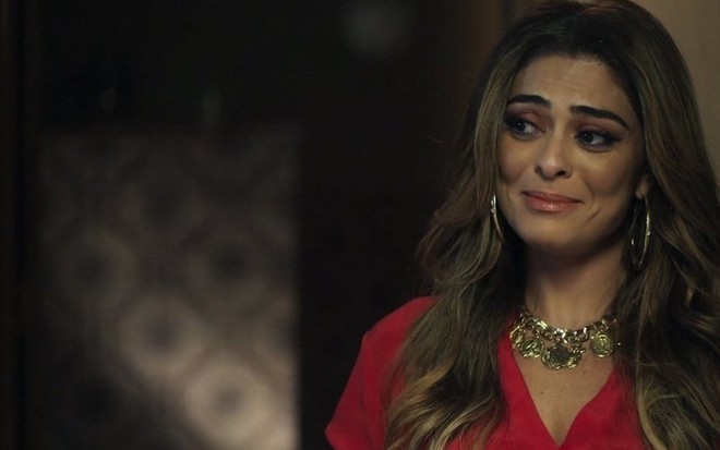 Maria da Paz (Juliana Paes) em cena da novela das nove; boleira ficará encantada com nova amiga - Reprodução/TV Globo