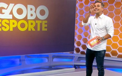 Ivan Moré no Globo Esporte de terça-feira (4): programa perdeu para o Balanço Geral no Ibope - REPRODUÇÃO/TV GLOBO