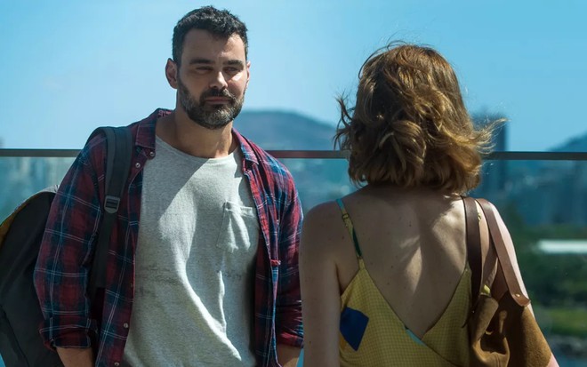 Rafael (Carmo Dalla Vecchia) e Gabriela (Camila Morgado) aceitarão trabalhar juntos - Reprodução/TV Globo