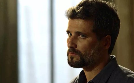 Gabriel (Bruno Gagliasso) convocará reunião após nova vítima ser encontrada em O Sétimo Guardião - Reprodução/TV Globo