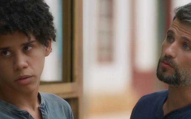 Feijão (Cauê Campos) virará um dos protetores após nomeação de Gabriel (Bruno Gagliasso) - Reprodução/TV Globo