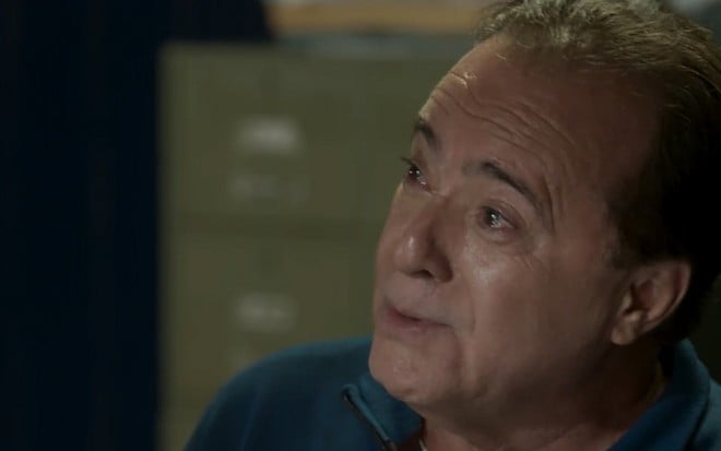 Tony Ramos (Olavo) em cena que arrancou agradecimento público do autor de O Sétimo Guardião - Reprodução/TV Globo