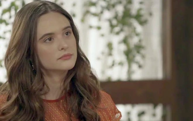 Marocas (Juliana Paiva) corre o risco de ter vírus mortal em O Tempo Não Para - Reprodução/TV Globo