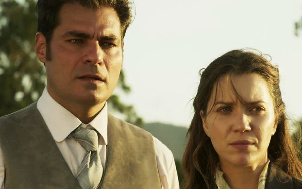 Para salvar Elisabeta (Nathalia Dill), Darcy (Thiago Lacerda) tomará tiro em Orgulho e Paixão - Fotos: Reprodução/TV Globo
