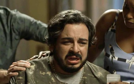 Clóvis (Luis Lobianco) prometerá nunca perdoar o pai em cena de Segundo Sol - Reprodução/TV Globo