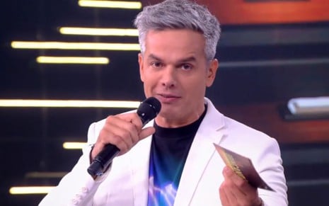 Otaviano Costa no Tá Brincando de 9 de março, penúltima edição do seu programa solo na Globo - REPRODUÇÃO/TV GLOBO