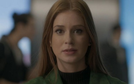 A atriz Marina Ruy Barbosa em cena como a personagem Eliza da novela Totalmente Demais (2015)