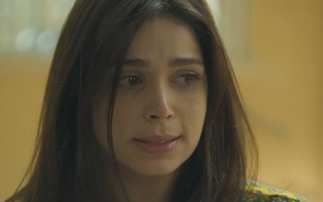 Sabrina Petraglia (Shirlei) em cena de Haja Coração; mocinha tentará evitar prisão da irmã - Reprodução/TV Globo