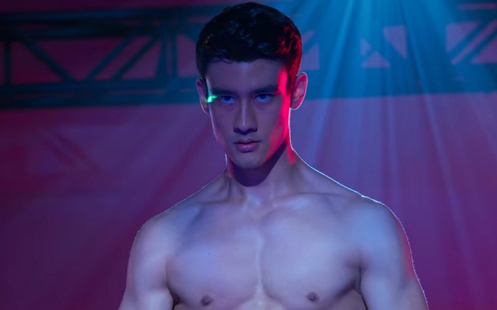Gay Em Grey S Anatomy Ator Tira A Roupa E Vira Stripper Em Comédia Da Netflix · Notícias Da Tv