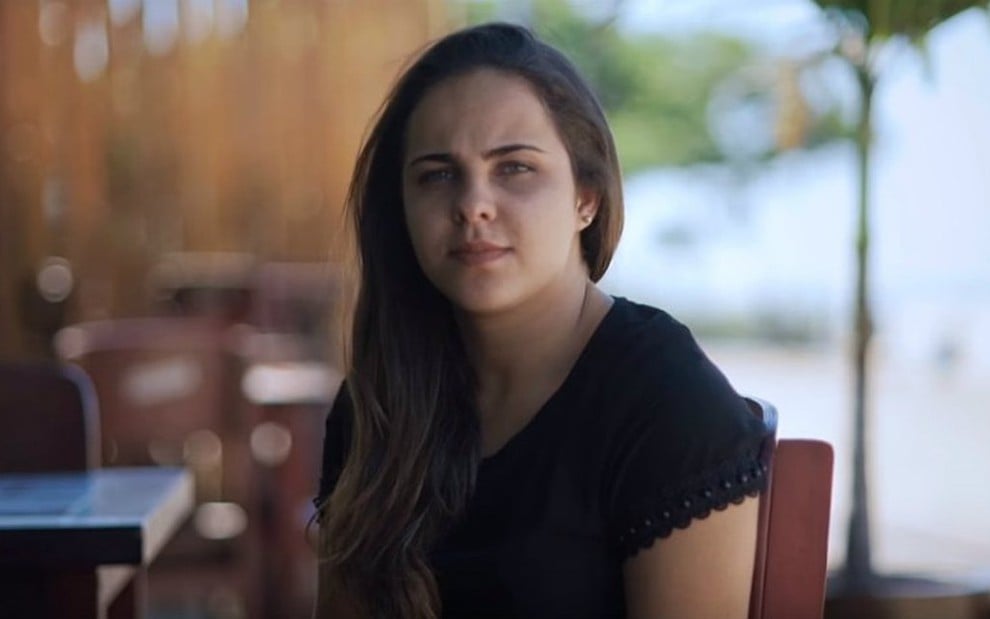 A narradora Isabelly Morais, de 20 anos, fará locução de jogos da Copa do Mundo na Fox Sports - Reprodução/Fox Sports