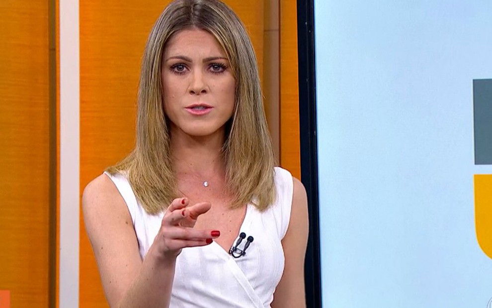 Jacqueline Brazil no Hora 1 da última quinta-feira: jornalista suspendeu férias a pedido da chefia - Imagens: Reprodução/TV Globo