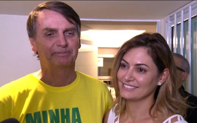 Mulher de Jair Bolsonaro, Michelle Bolsonaro foi convidada para participar da campanha em prol da AACD - REPRODUÇÃO/TV GLOBO