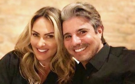 Apresentador da RedeTV!, João Kleber anunciou namoro com a jornalista Mara Ferraz, de 47 anos - REPRODUÇÃO/INSTAGRAM