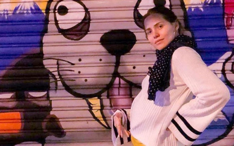 A atriz Letícia Colin fez post sobre a gravidez em seu Instagram nesta quinta-feira (11) - REPRODUÇÃO/INSTAGRAM