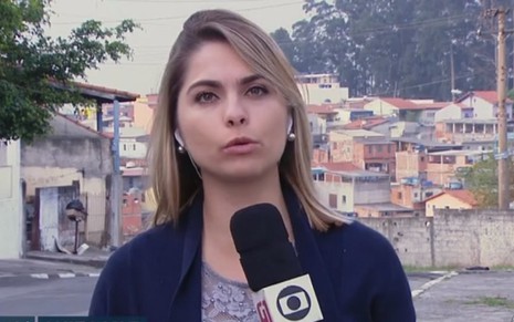 A repórter Luzia Vaz em entrada ao vivo no Bom Dia São Paulo: ficou com a vaga de Izabella Camargo - Reprodução/TV Globo