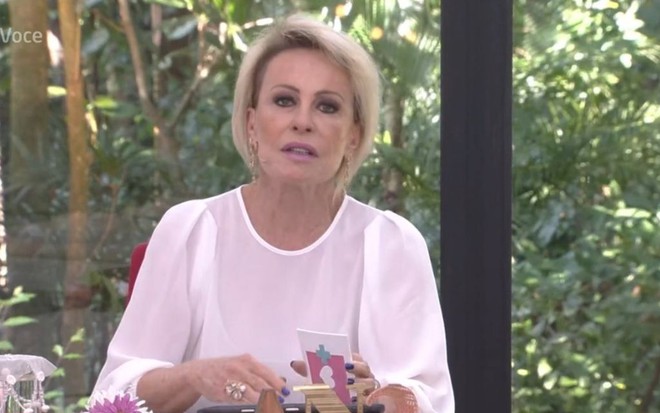 Ana Maria Braga ficou emocionada e quase chorou na abertura do Mais Você desta segunda-feira (12)  - REPRODUÇÃO/TV GLOBO