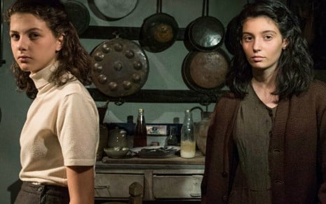 Lenú (Margherita Mazzuco) e Lila (Gaia Girace), as melhores amigas e protagonistas de My Brilliant Friend - Fotos: Divulgação/HBO