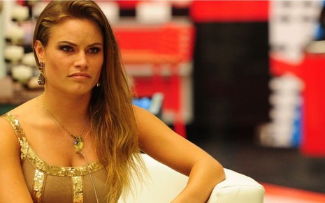 Natália Cassassola no Big Brother Brasil 13; ex-sister posou nua e quer se aposentar aos 35 anos - REPRODUÇÃO/TV GLOBO