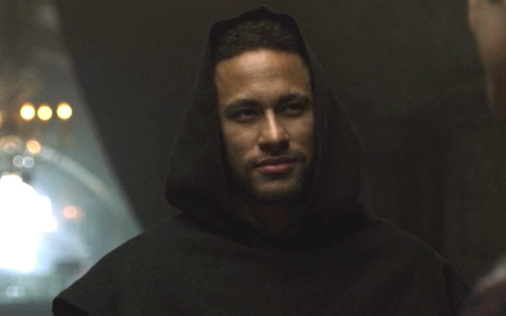 O jogador Neymar como o personagem João em cena da terceira temporada da série La Casa de Papel, da Netflix
