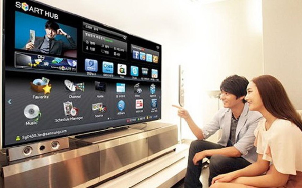 Modelo de TV conectada da Samsung, fabricante que oferece 500 aplicativos para televisores com internet - Divulgação/Samsung