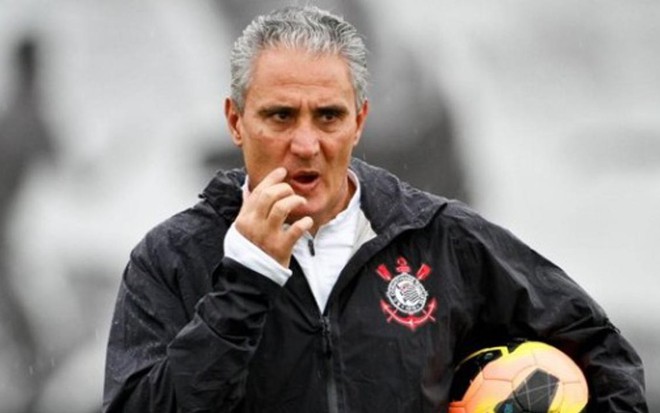 Tite, treinador do Corinthians, tenta estabilizar equipe em confronto contra o Galo - Divulgação