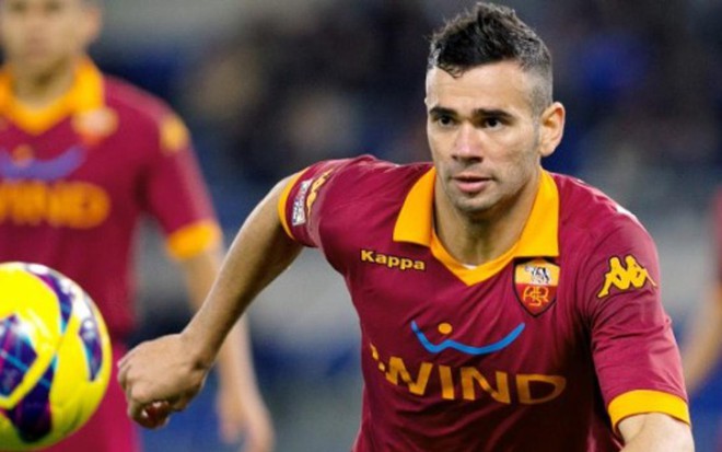 Leandro Castan, zagueiro da Roma, é o líder da melhor defesa do campeonato italiano de futebol - Divulgação