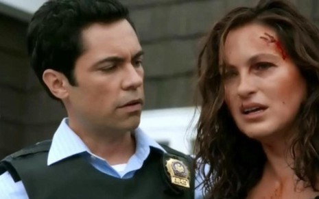 Danny Pino e Mariska Hargitay em cena do primeiro episódio da 15ª temporada de Law & Order: SVU - Reprodução/NBC
