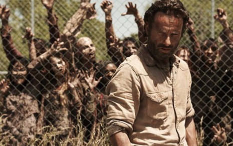 O ator Andrew Lincoln, como Rick Grimes, em episódio da quarta temporada de The Walking Dead - DIvulgação/AMC