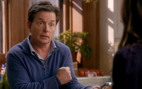 O ator Michael J. Fox em cena da série que leva seu nome, uma das principais atrações do Comedy Central - Reprodução