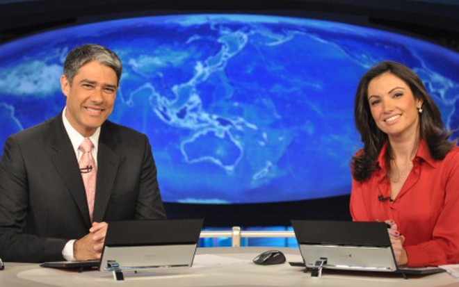 William Bonner e Patrícia Boeta na bancada do Jornal Nacional, principal telejornal da Globo - TV Globo/João Cotta
